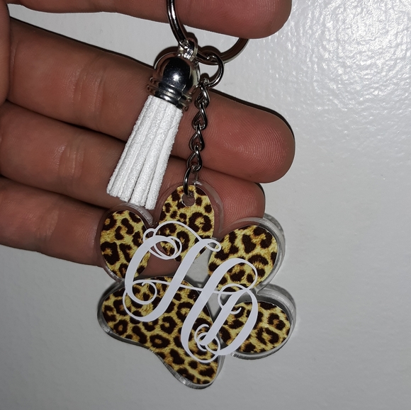 Monogram Keychains - Picture 7 of 7